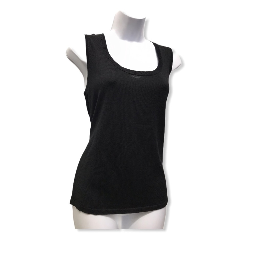 August Silk | Black Sleeveless Lightweight Blouse • - Picture 4 of 7